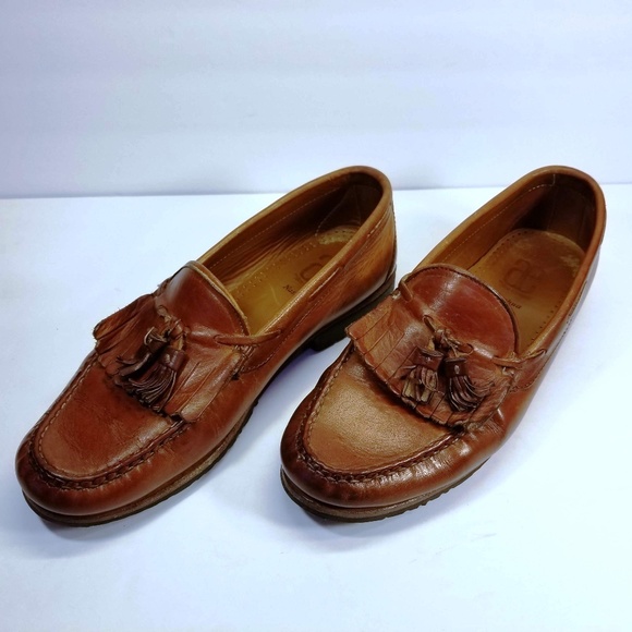 GUC. Allen Edmonds Nashua Tassel Loafer 10.5D - Picture 2 of 8
